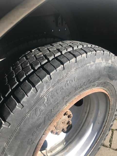 Mercedes 814d, izoterma z windą