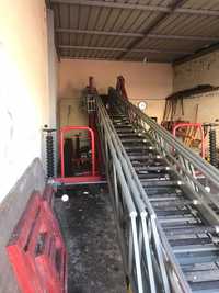 Escada 25 metros automontante a gasolina