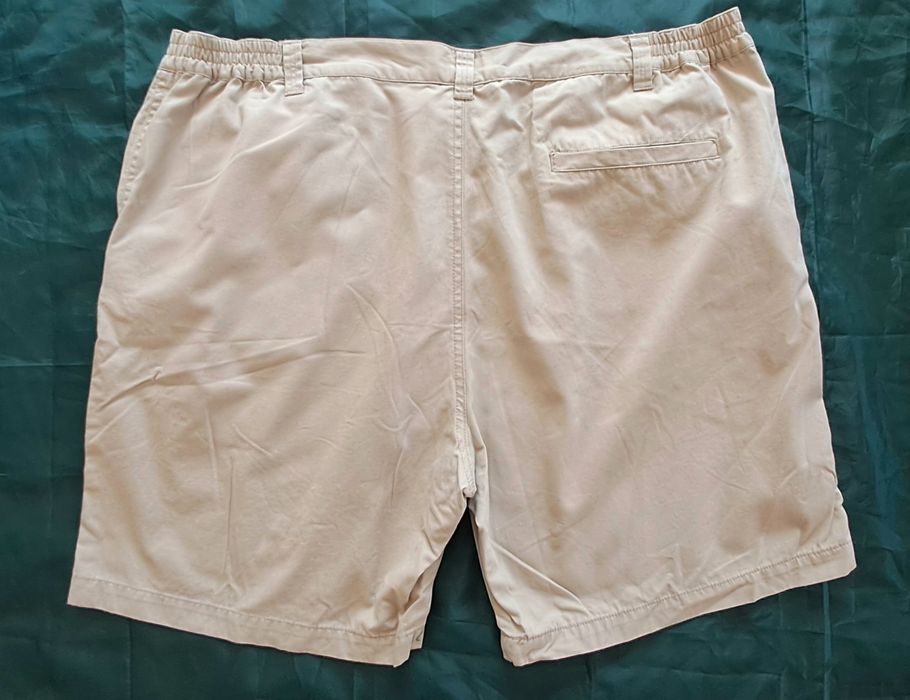 Calções bejes tam 46, Homem