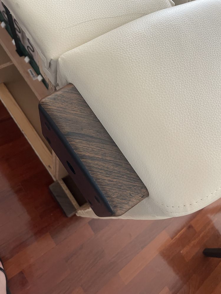 2 sofás IKEA beje eco pele