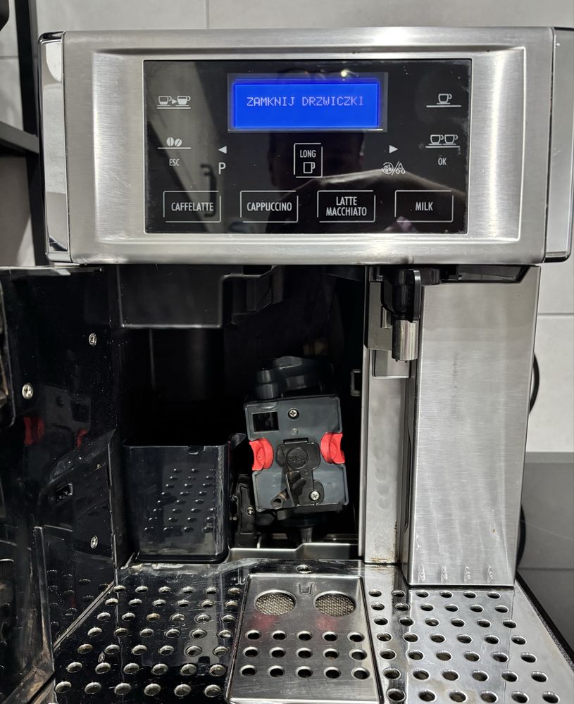 Ekspres do kawy DeLonghi PrimaDonna Avant