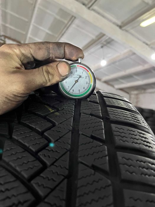GS1183 Зимові шини 225/55r17 Continental WinterContact TS850P комплект