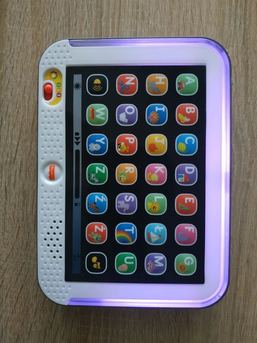 Tablet Fisher Price dla najmłodszych