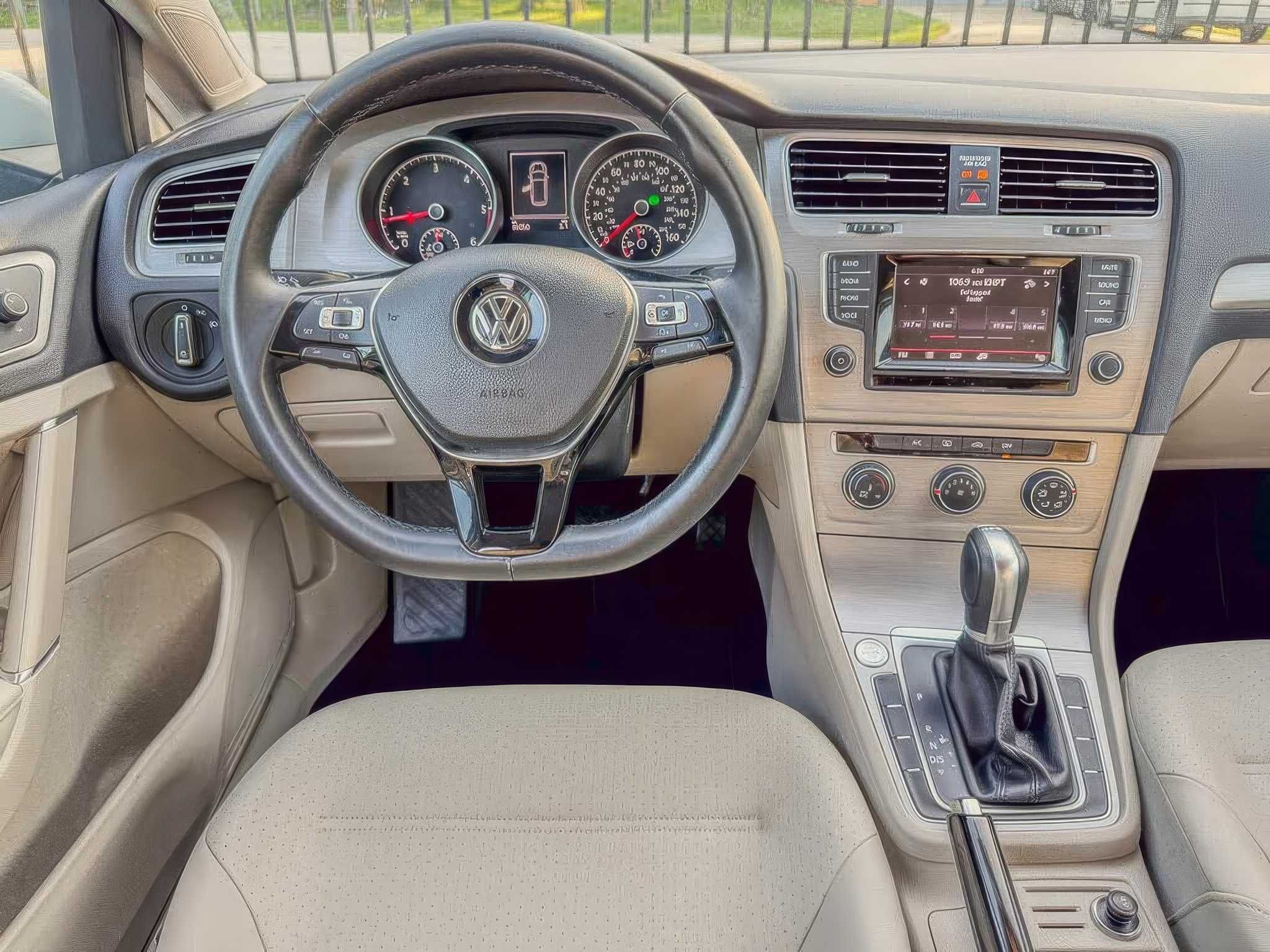 2015 Volkswagen Golf SportWagen TDI S