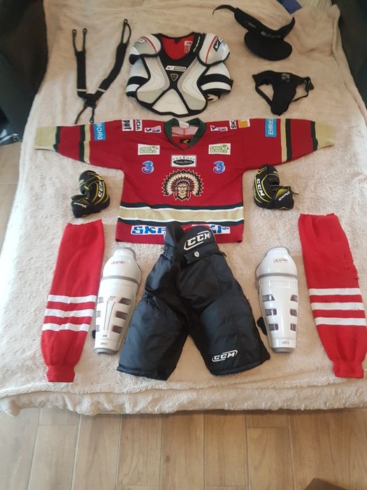 Kompletny  strój hokeisty