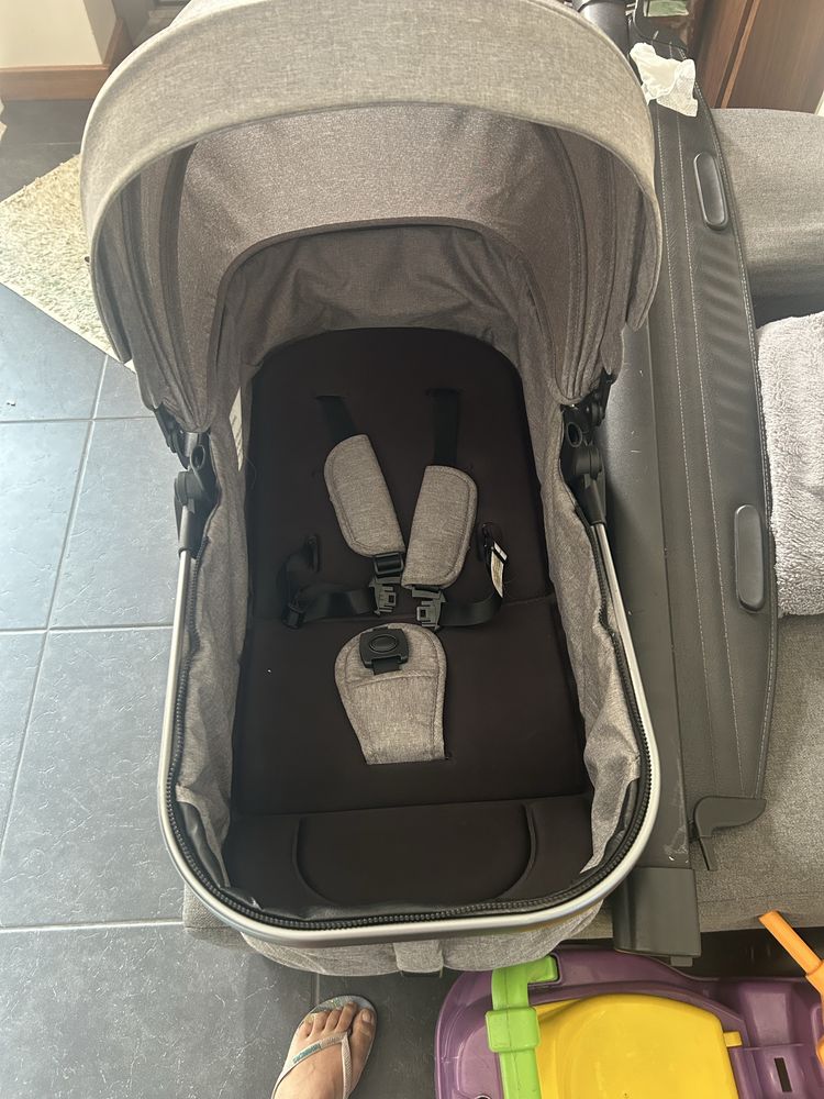 Carrinho de bebe completo