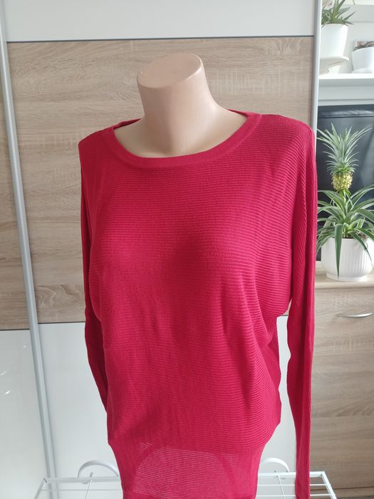 Czerwony sweter Reserved