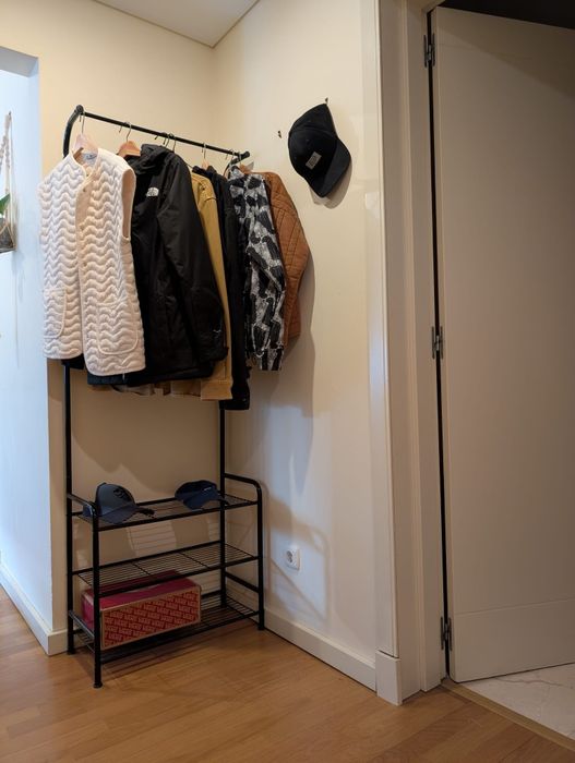 Charriot metálico preto