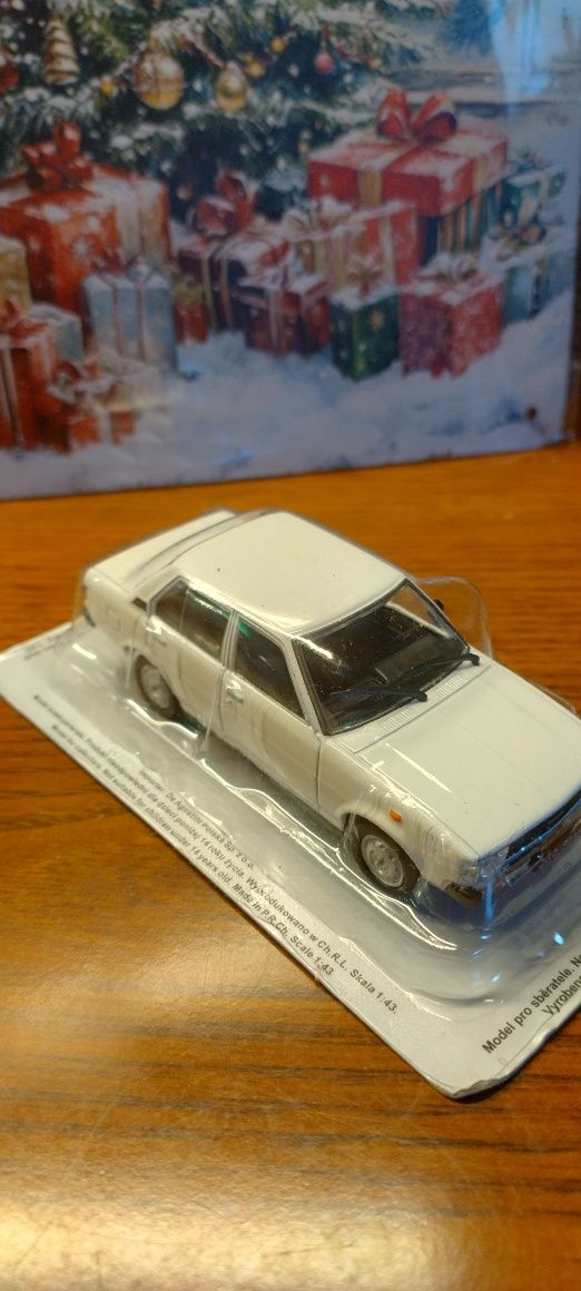 3 modele toyota Corolla E70 skala 1: 43