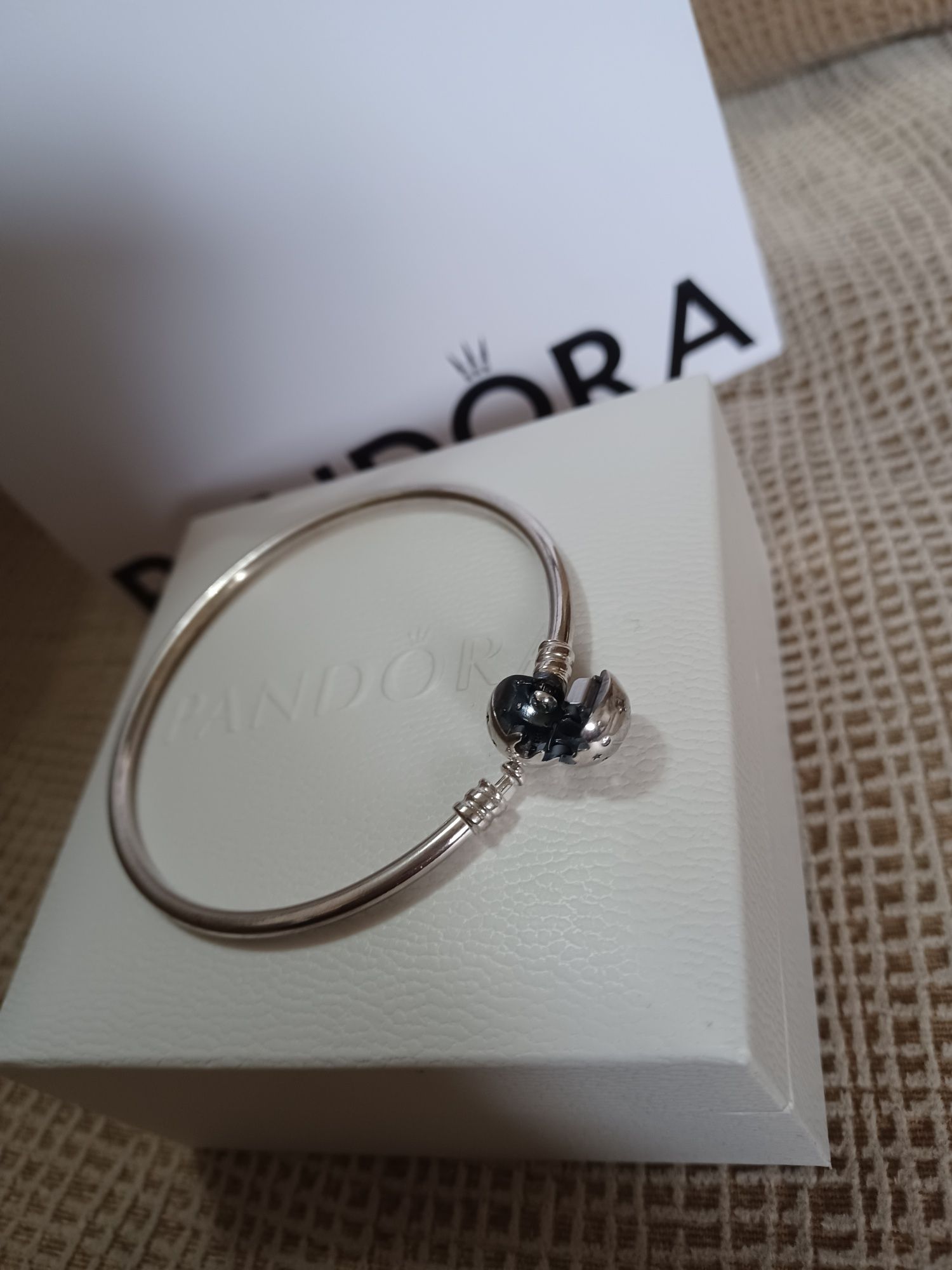 Pulseira Bangle Pandora  - Moments Stars and Galaxy - Nova