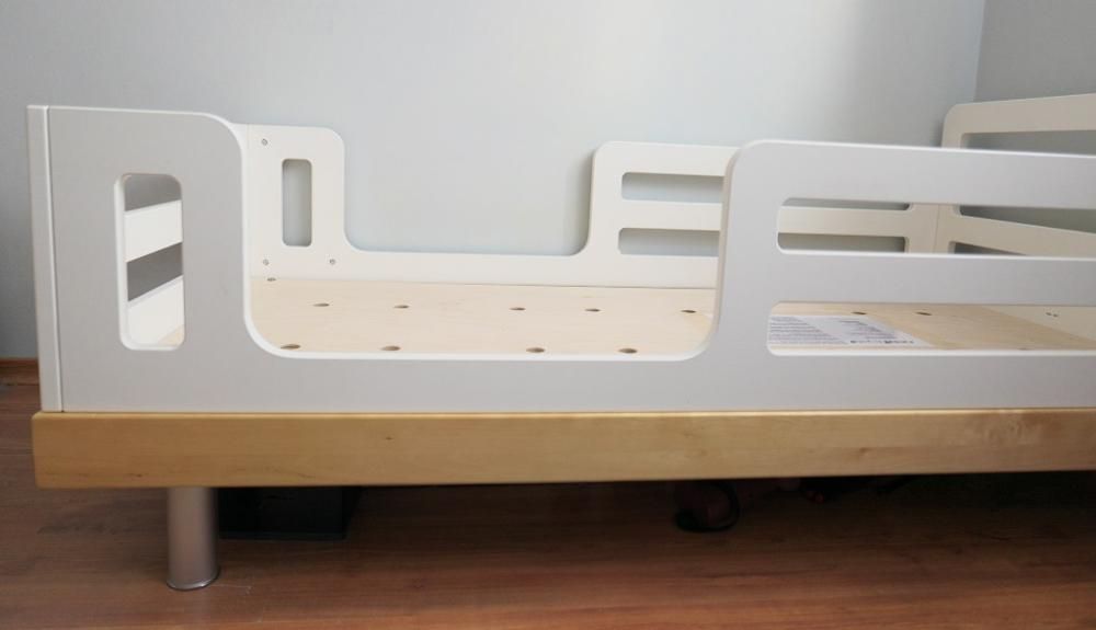 Łóżeczko łóżko dziecięce Oeuf Classic Toddler Bed