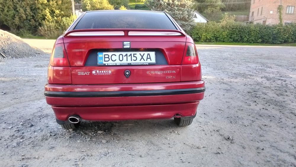 Продам авто Сеат