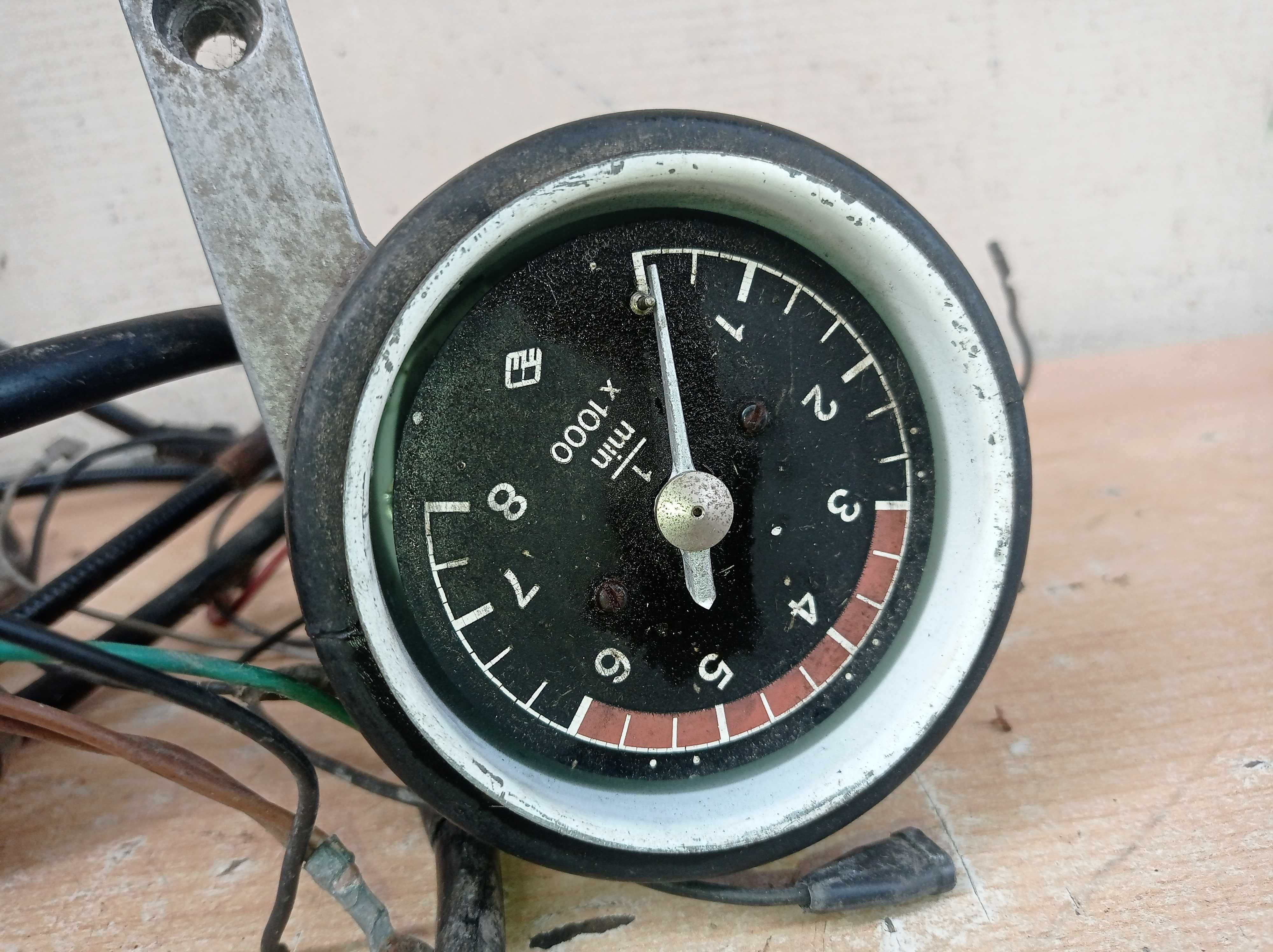 MZ TS 150 - zegary - DDR