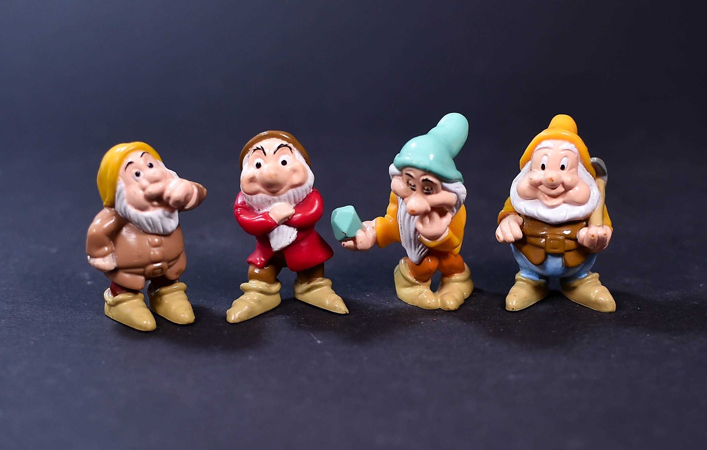 4x Krasnoludki Walt disney Gumowe
