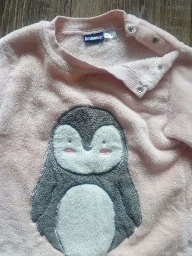 Ciepla bluza z pingwinkiem, roz. 86-92
