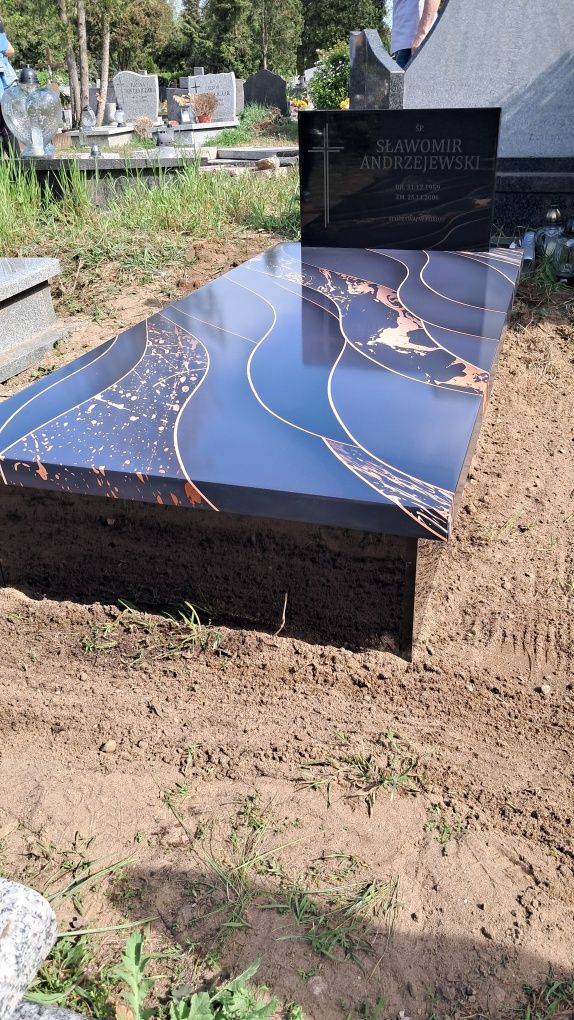 Nowoczesny Nagrobek 3100 zł z montażem Cały Kraj- Promocja