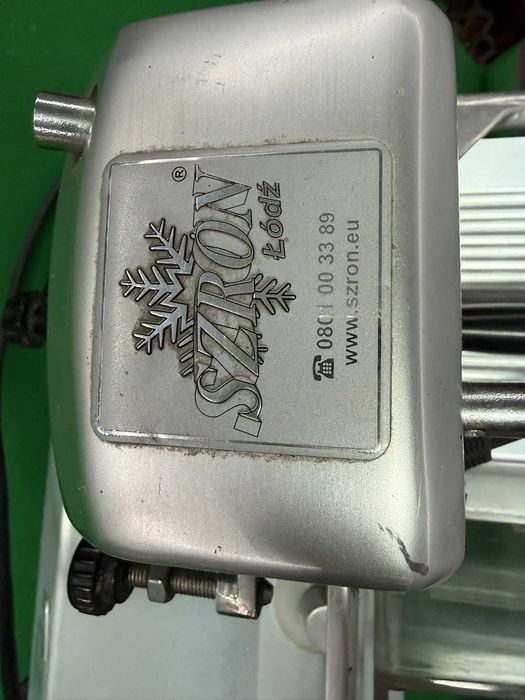 Krajalnica do wędlin Szron HBS-220A