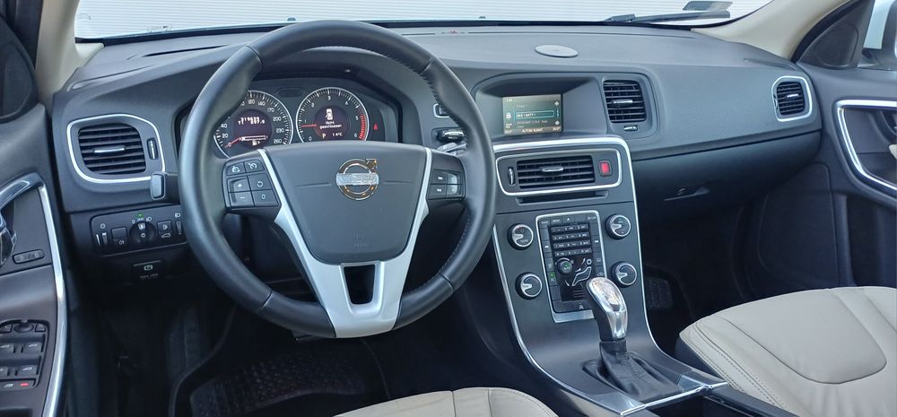 Volvo S60  2.0D 2012r. Automat