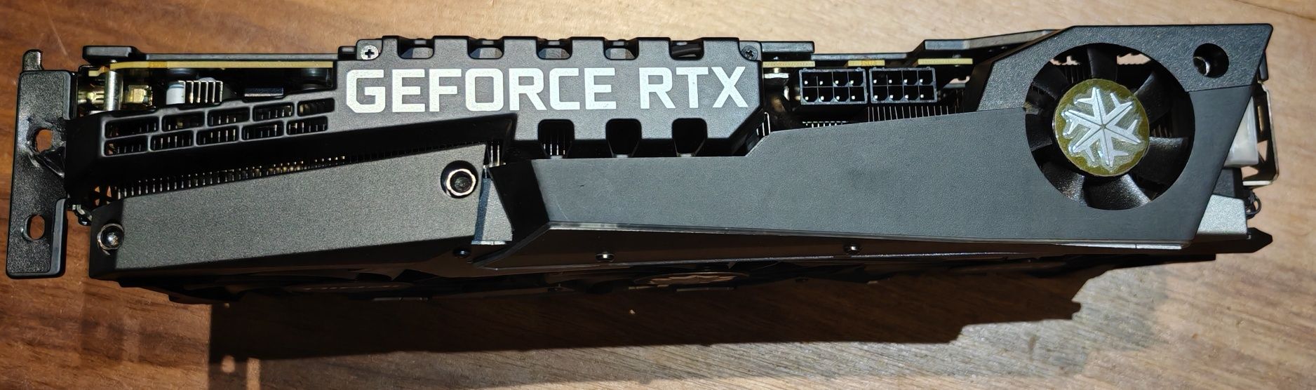 Vendo Placa gráfica INNO3D RTX3080 ICHILL X4 LHR