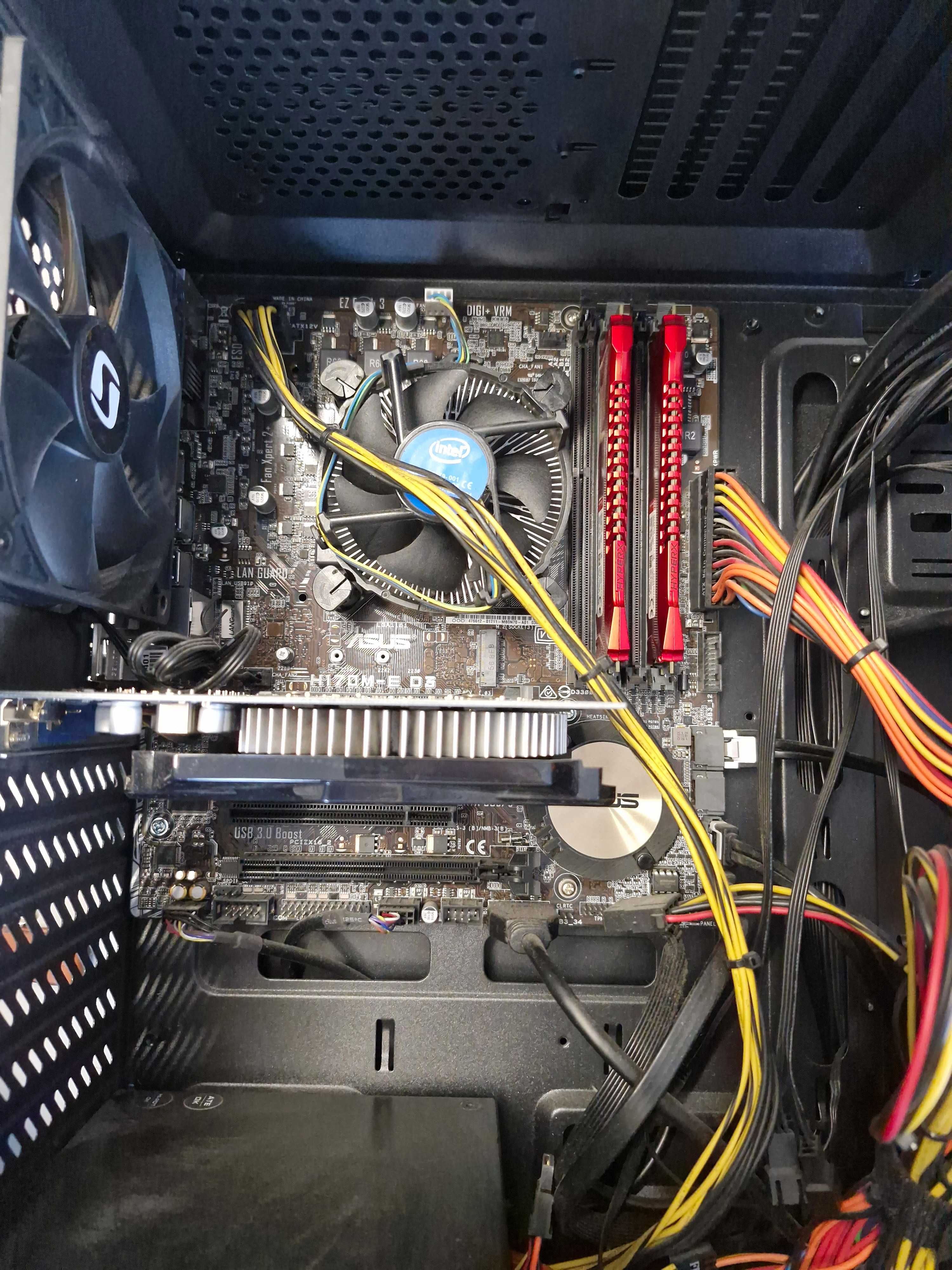 Komputer I5-6600 / 3.3GHz / 24GB RAM / 500GB SSD / Win10