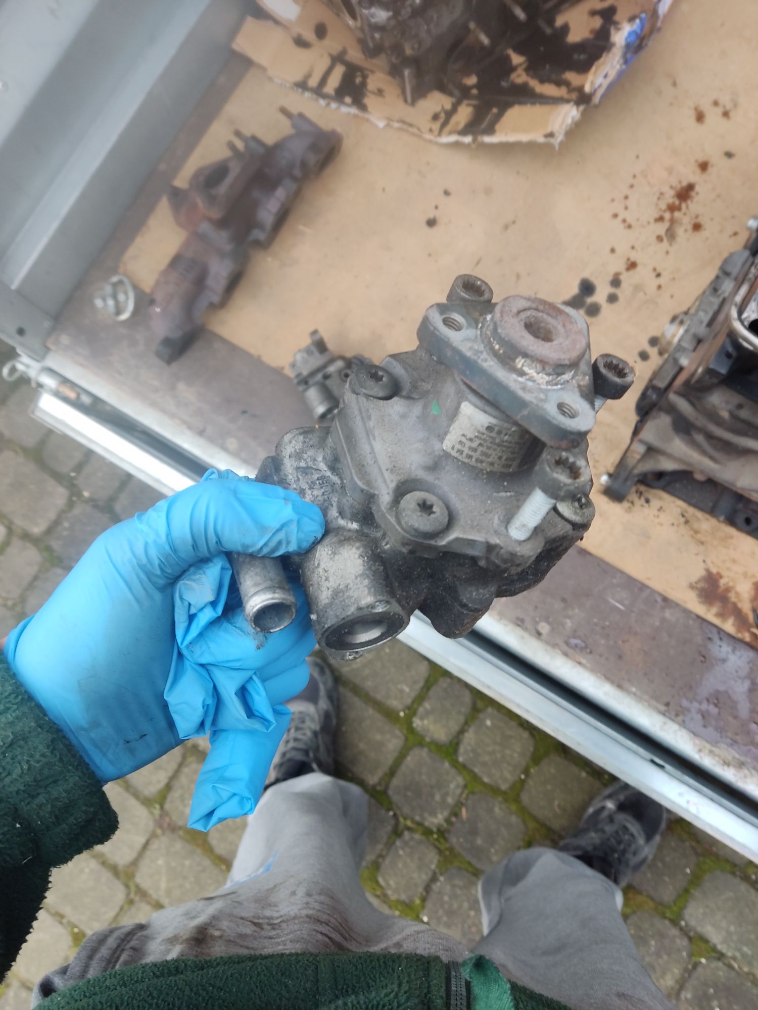 Pompa Vacum Audi a4 B8 2.0 Tdi 143 km CAGA