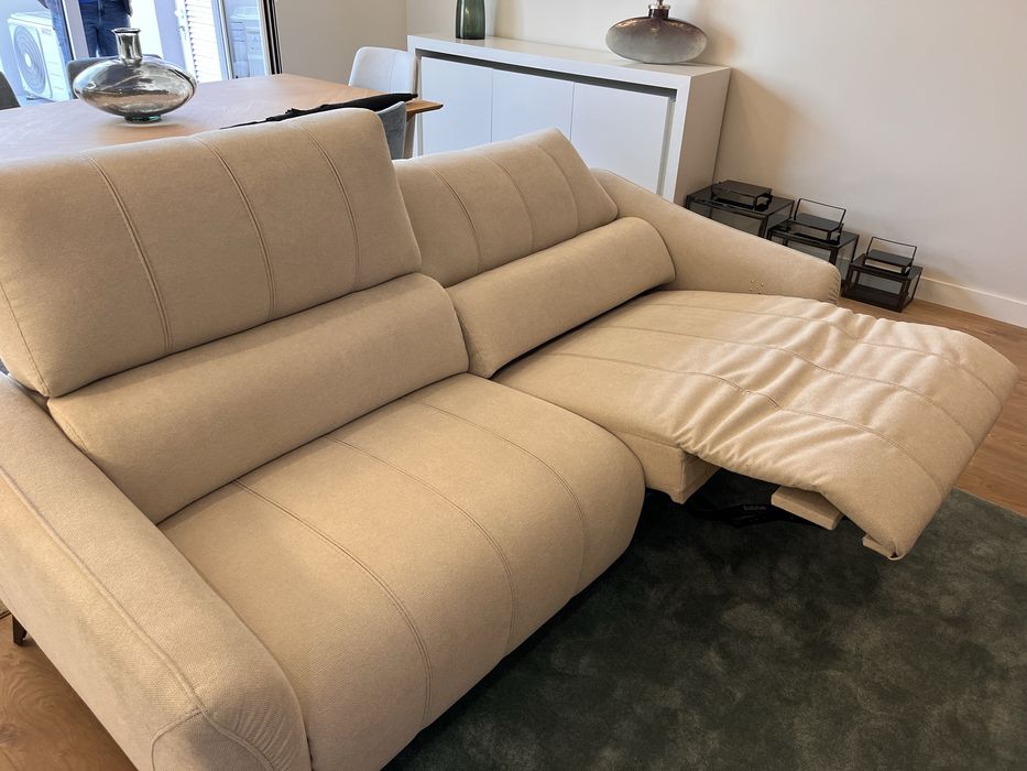 Sofa marca Escorpiao NOVOS