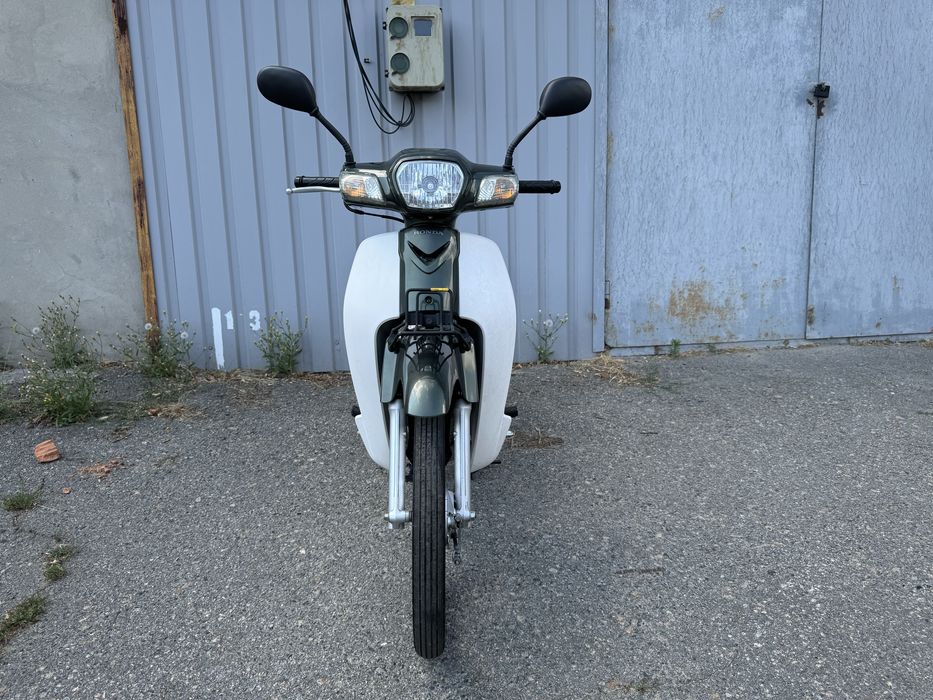 Honda Super Cub без пробігу