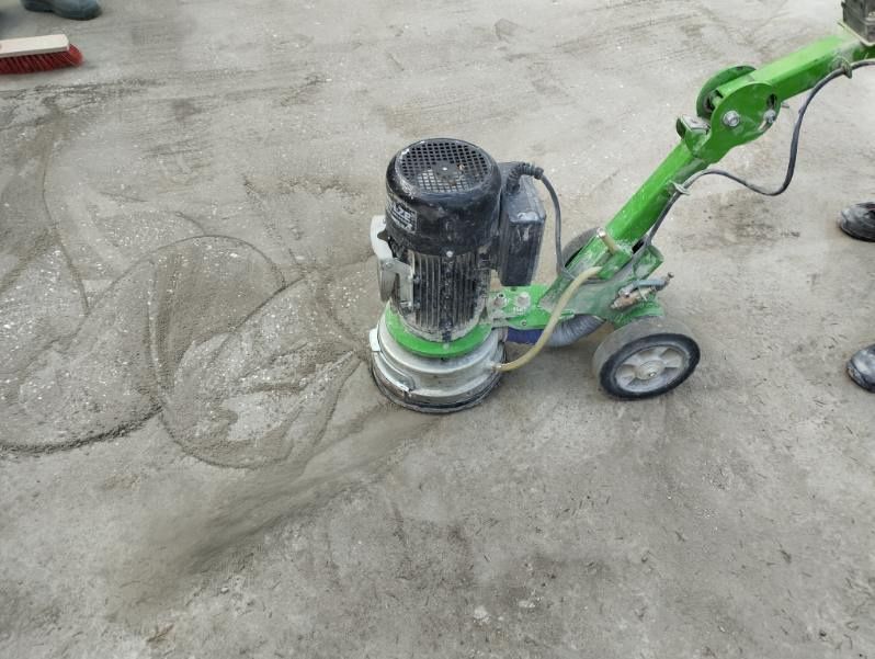 Szlifowanie posadzek pod żywicę, panele winylowe ,poziomowanie