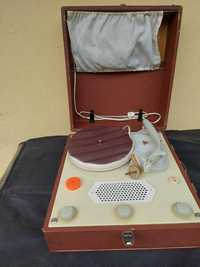 Stary kultowy gramofon BAMBINO1 sprawny