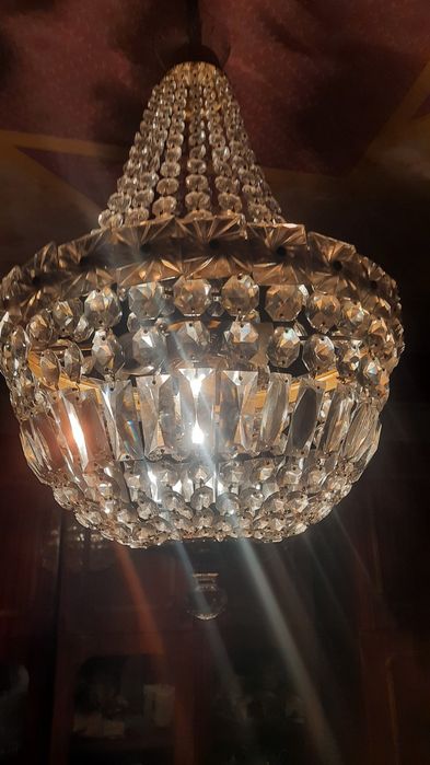 Кришталева люстра