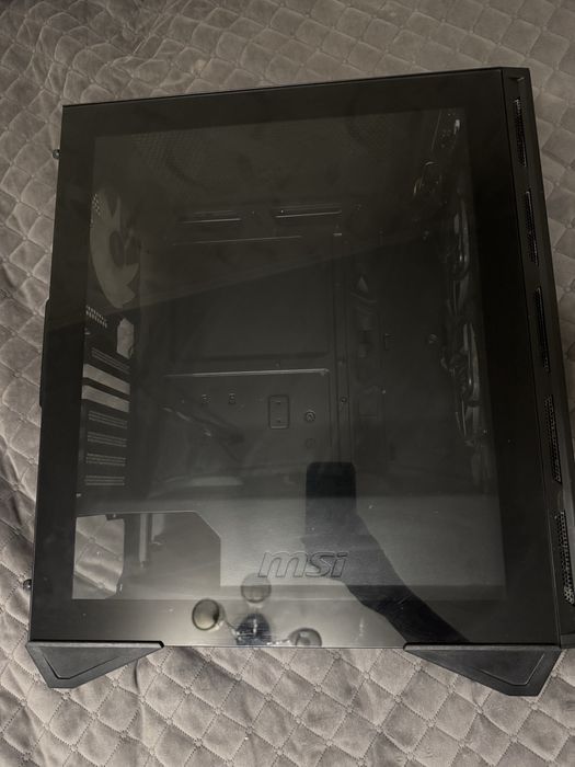 Корпус MSI MPG Gungnir 110M ARGB