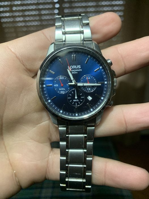 Relogio. LORUS com cqixa