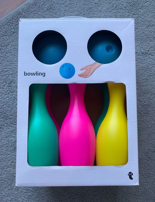 Jogo bowling com caixa