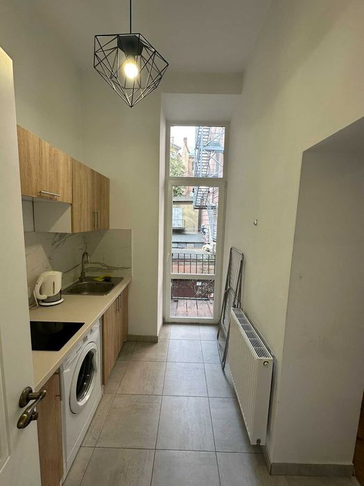 Здам квартиру в центрі проїзд Крива Липа