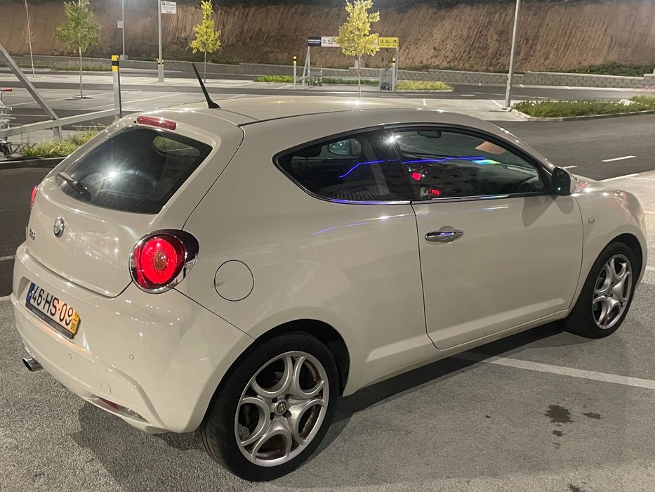 Alfa Romeu Mito 1.6 - 120cv