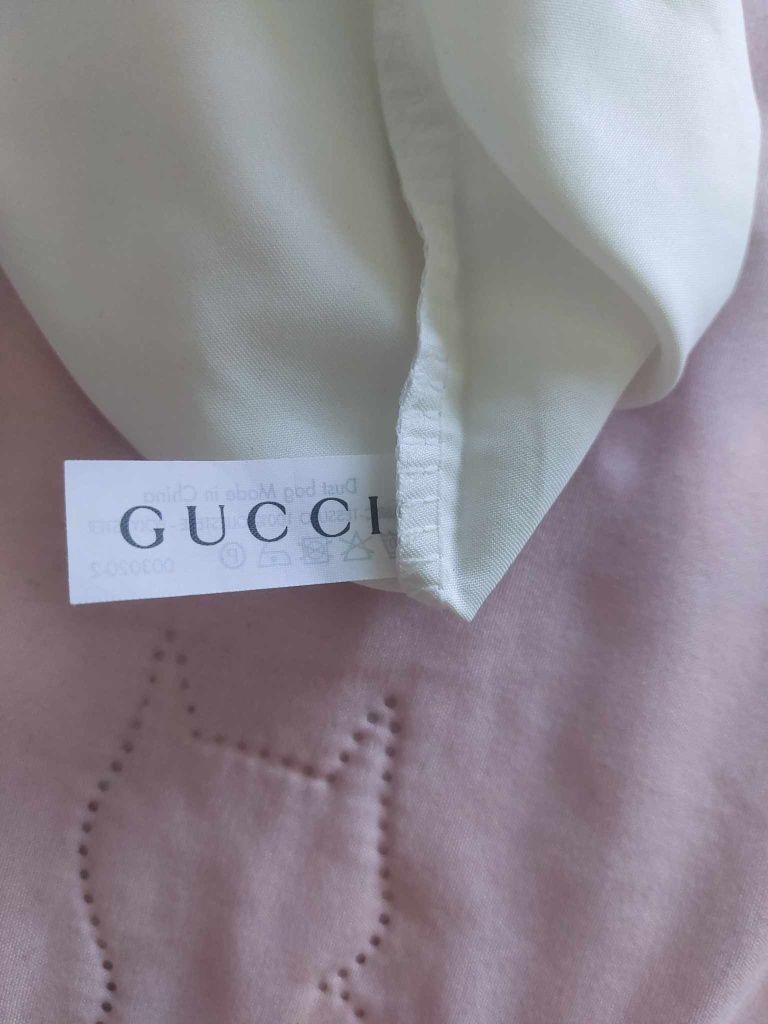 Biały worek na torebkę Gucci przeciwkurzowy worek GUCCI