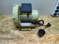 SUNSUN Whirl Air Pump - pompa powietrza ssąco-tłocząca 18.000l/h 1szt