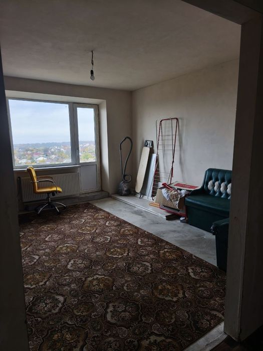 Продам 3-х кімнатну квартиру в новобудові