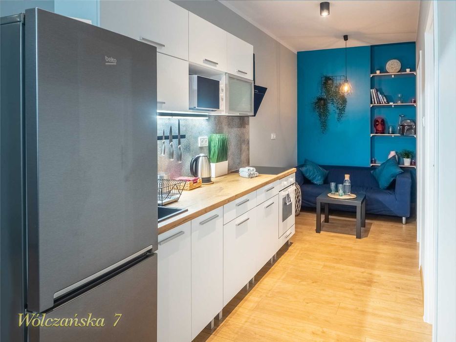 Wólczańska 7 - Pokój dla studenta/ki w 4-osobowym mieszkaniu m.7