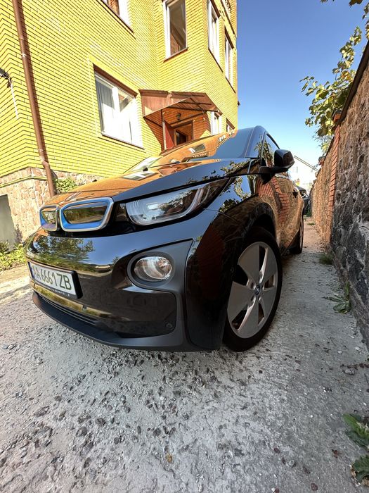 BMW I3 REX Hybrid 33kWt! 2017г. Официал (250км. Електро + 150км. Бенз)