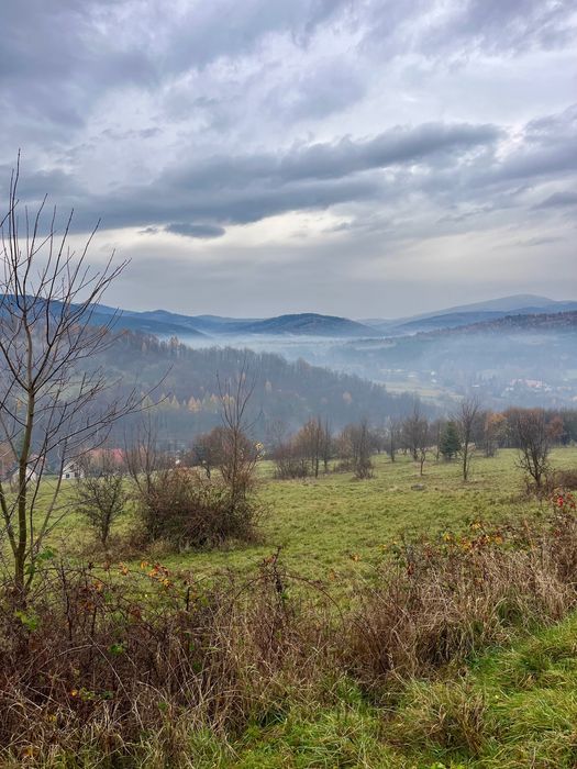 Działka budowlana w Beskidzie Żywieckim. Cisza, spokój i natura.