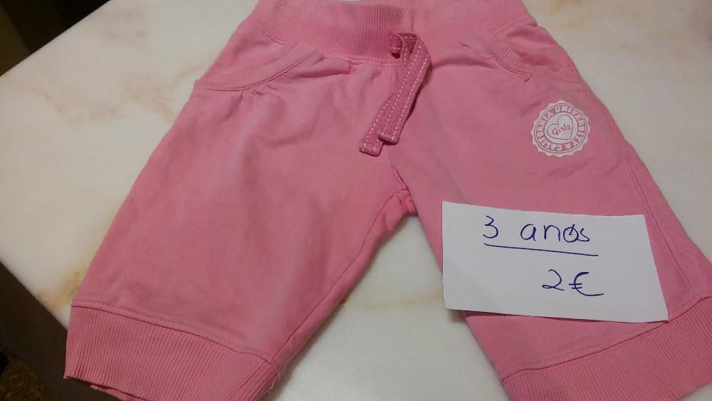 Calças curtas de fato de treino