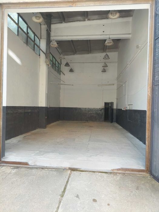 Magazyn do wynajecia 100m2 - duża brama - Płońsk