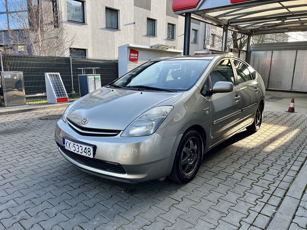 TOYOTA PRIUS II – Hybrydowe auto Kraków|wynajem auta tanio|zastępcze