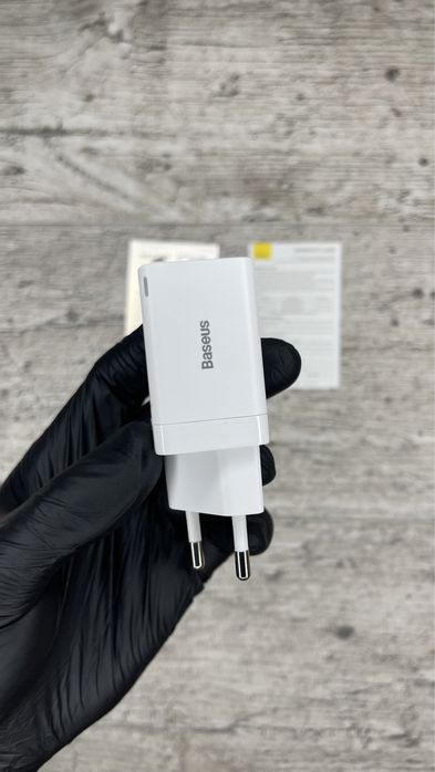 Мережевий зарядний блок адаптер блочок зарядка Базеус Baseus 30w