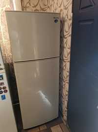 Холодильник Samsung RT34GCMG2/BWT