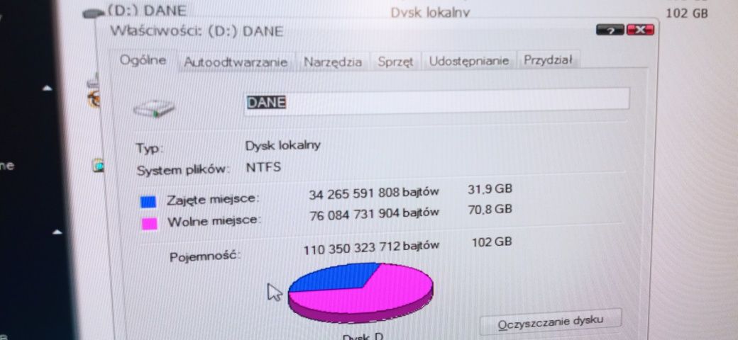Komputer PC leciwy działajacy