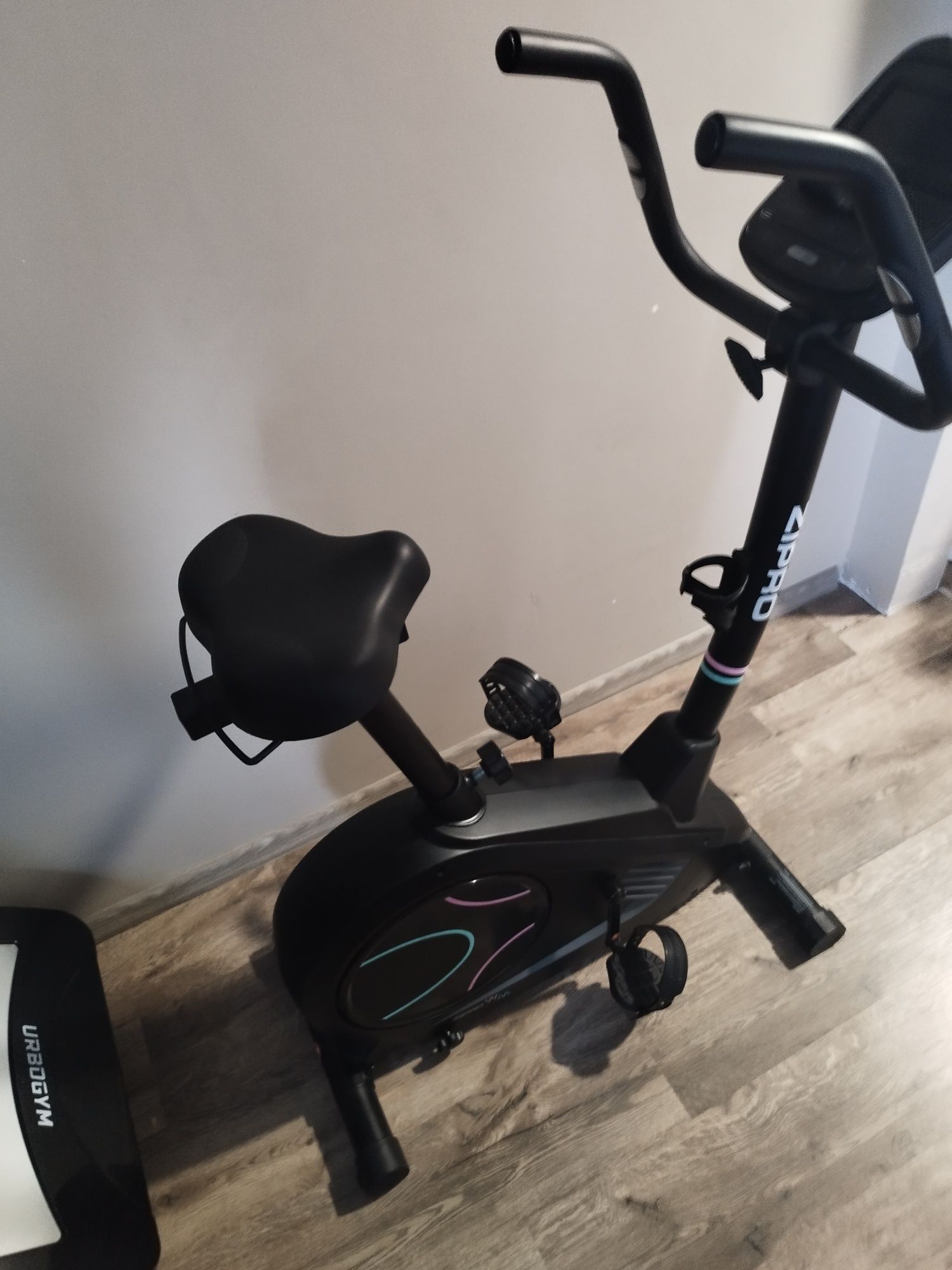 Rower stacjonarny Zipro Flame WM