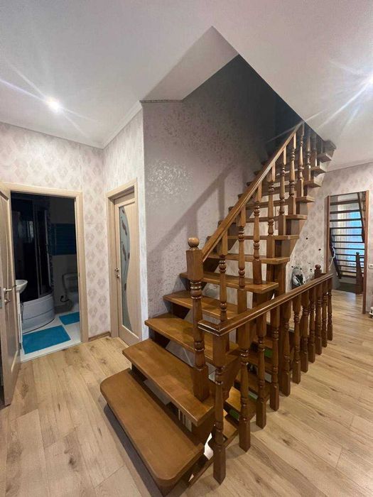 Продаж дуплекса з ремонтом та меблями. 7-9 км. від метро.