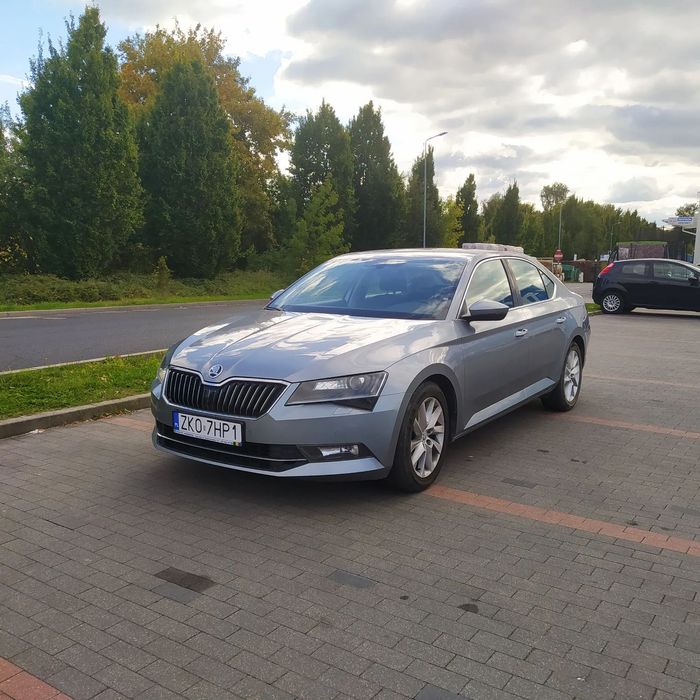 Skoda Superb pierwszy właściciel